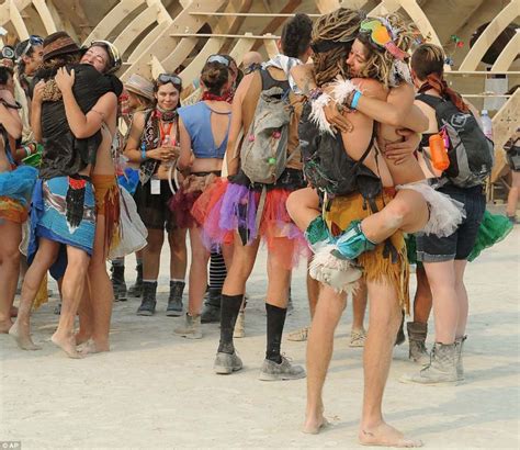 Burning Man Nevadas Experiment In The Desert More Popular Than Ever Nearly 70000 Gather