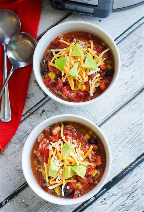Because it's a smaller cut of meat, leftovers are a rarity with pork tenderloin. Leftover Pulled Pork Chili | Recipe (With images ...
