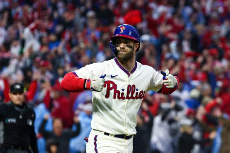 Bryce Harpers Home Run That Sent Phillies To World Series Was Historic