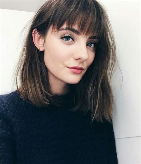 23 Best Medium Length Straight Hair For Women In 2019 Bangs With