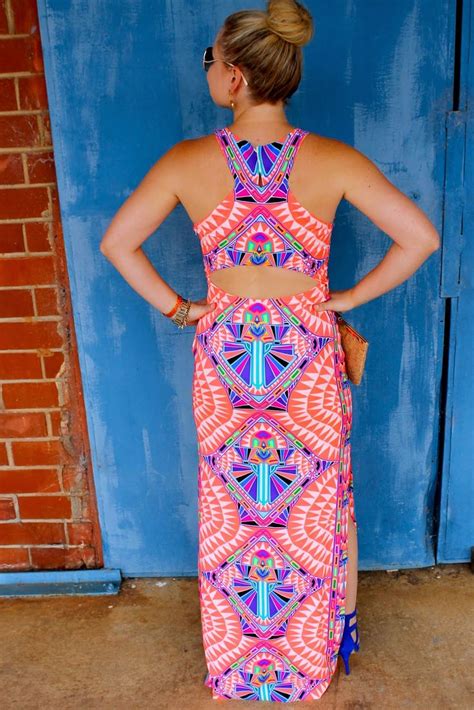 Love This Colorful Maxi Very Bright With An Open Back