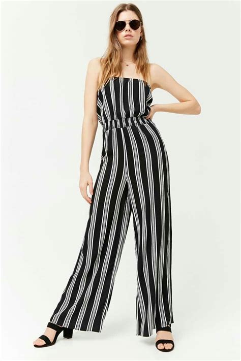 Pin by Sarah_leena on Chic Trousers Jumpsuits Culottes Capris n Palazzo ...