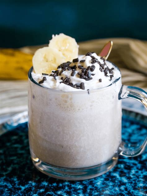 How To Make A Banana Milkshake Without Ice Cream Story I Knead To Eat