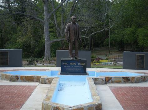 Tupac Amaru Shakur Memorial