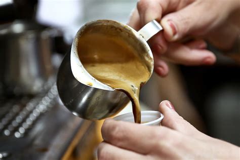 In Key West A Taste Of Cuban Coffee Culture The New York Times