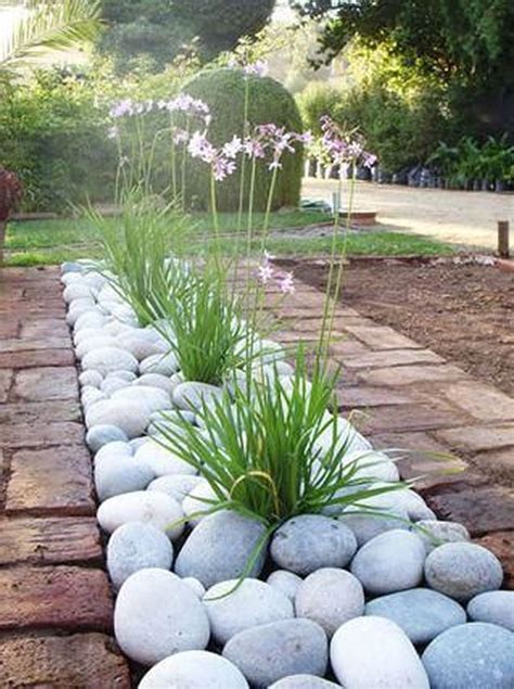 30 Beautiful Modern Rock Garden Ideas For Backyard Landscaping