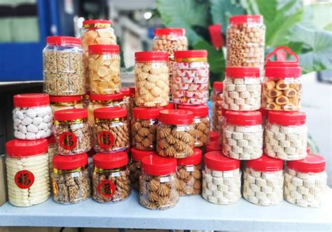 Despite most of the festivals being identified with a particular ethnic or religious group, festivities are often participated in by all malaysians. How long can Chinese New Year cookies be kept?, Lifestyle ...
