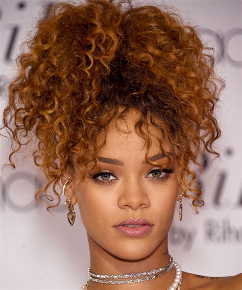 Proof That Rihanna Looks Good In Every Hairstyle Hair Color Auburn