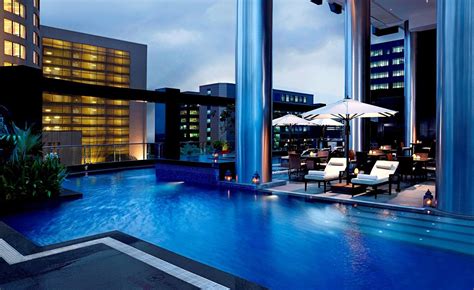 Hot Spots The Best Mumbai Hotels To Check Into Luxury Pools Hotel