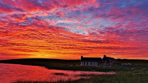 Your Pictures Stunning Summer Sunset Swathes Scotland Bbc News