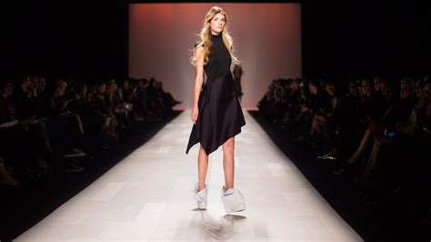 Toronto Fashion Week Runway And Backstage Highlights Ctv News
