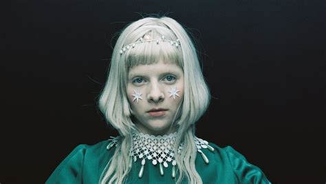 Aurora Neuer Song Cure For Me And Konzert Im Februar 2022 In Berlin