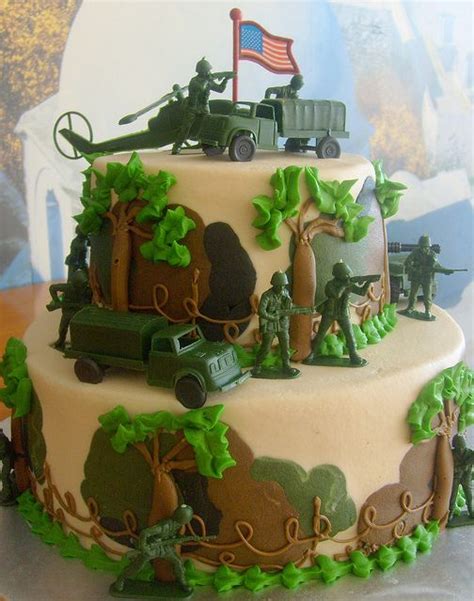 It is a delicate masterpiece of taste and style. Military Cake - SO CUTE for when the troops come back home!
