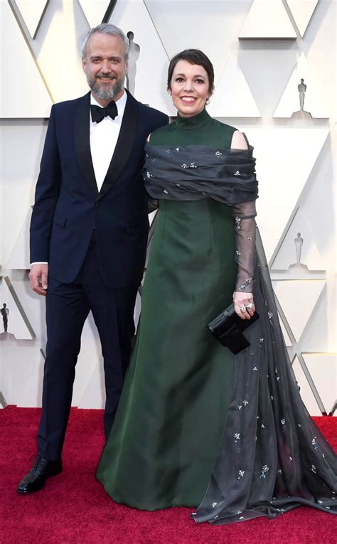 Olivia Colman And Ed Sinclair From 2019 Oscars Red Carpet Couples E News