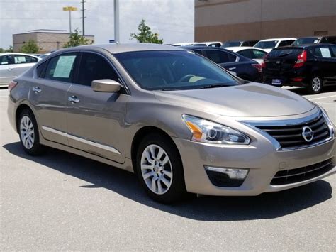 Used Nissan Altima Gold Exterior For Sale