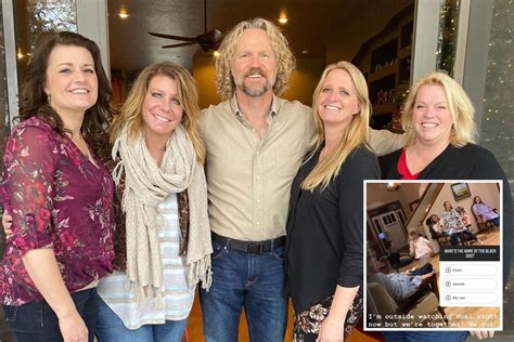 sister wives kody brown spends christmas with all four wives after snubbing them for ‘favorite