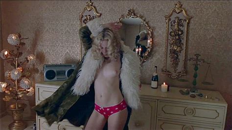 Kate Hudson Se Luce En Unas Fotos Donde Sale Desnuda Fotosxxxgratis Org