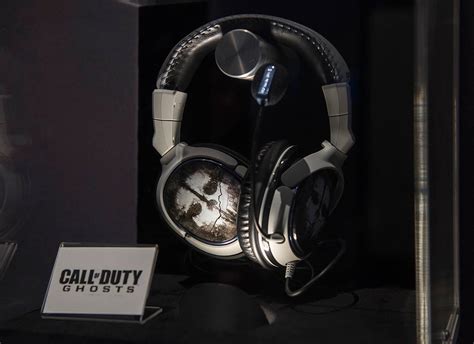 Turtle Beach Call Of Duty Ghosts Spectre Headset Pictures And