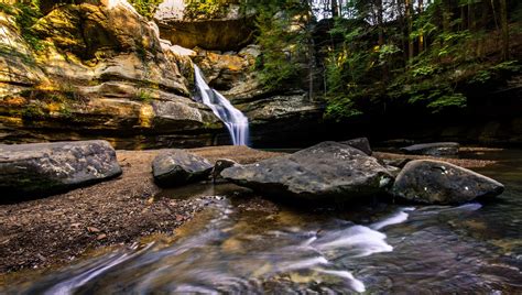 8 Trails You Must Hike In Hocking Hills State Park