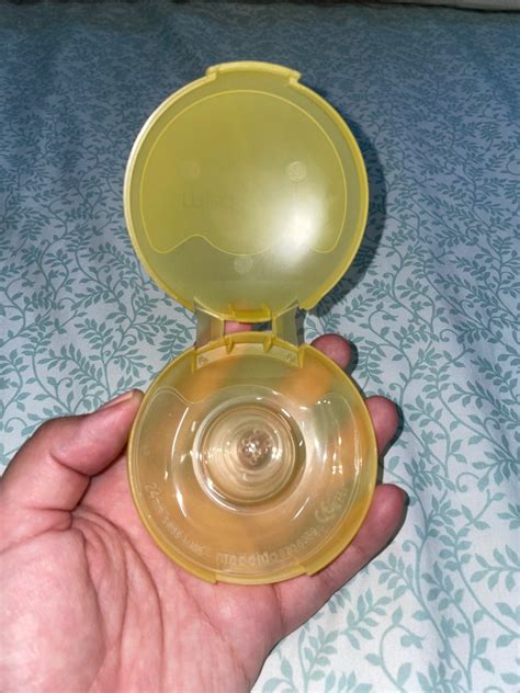 Medela Contact Nipple Shields Large Mm On Carousell