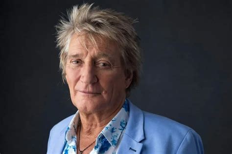 Rod Stewart Reveals He Had Prostate Cancer But Is Now Cancer Free “im In The Clear” Daily