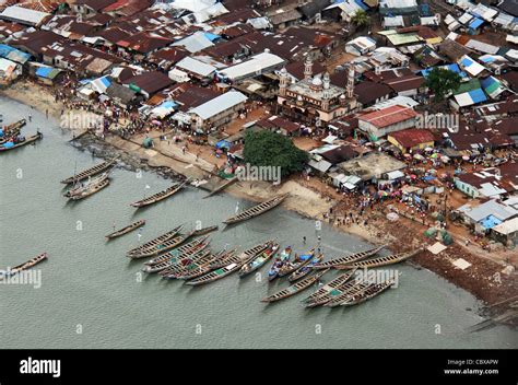 Freetown Sierra Leone Aerial Hi Res Stock Photography And Images Alamy