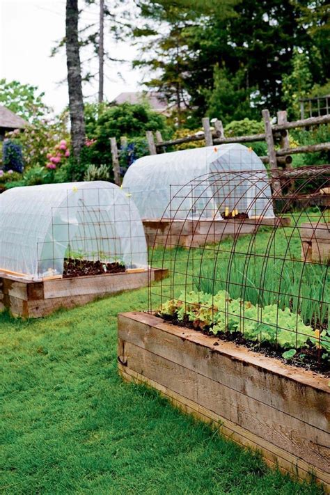 Raised garden beds have several benefits to traditional beds that include: Easy Do It Yourself Raised Garden Bed Tutorial/ 33 Shades ...