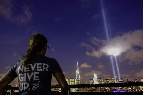911 Tribute In Light Returns To Nyc Skyline
