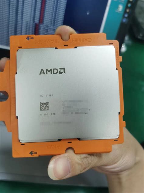 Amd S Monstrous Epyc Genoa Cpu For Sp Lga Socket Pictured Up To Zen Cores W Tdp
