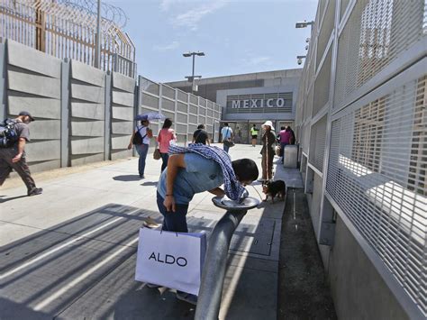 New Rules Go Into Effect At Busy U S Mexico Border Crossing The Two