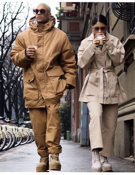 Pin by botho kelapile on T H E L O O K S | Matching couple outfits, Couple outfits, Streetwear ...