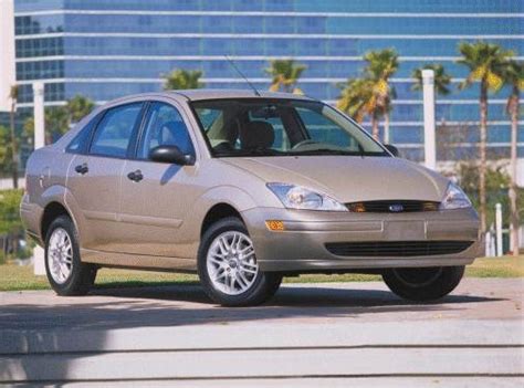 Used 2000 Ford Focus Se Sedan 4d Prices Kelley Blue Book