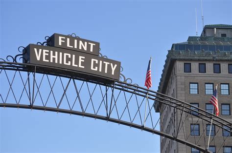 Flint Vehicle City Arches In Downtown Flint During Back To Flickr