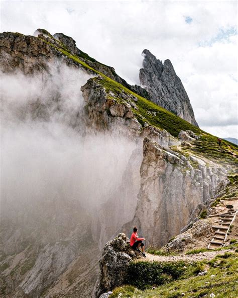 The Complete Guide To Hiking Seceda Italy