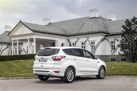 Ford Kuga Estate 25 Phev Vignale 5dr Cvt On Lease From £42781