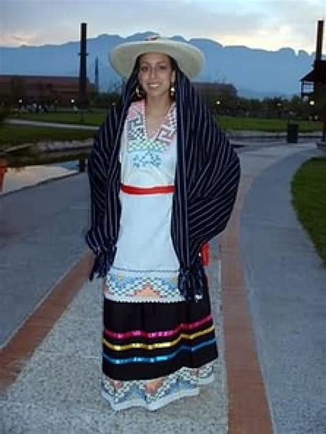 Introducir 61 Imagen Ropa Tradicional Michoacana Abzlocalmx