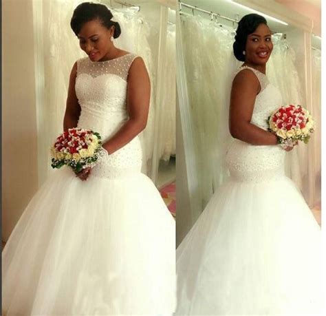 2019 Gorgeous African Black Girl Wedding Dress Mermaid White Pearls