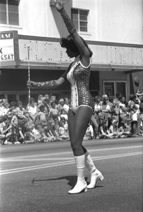 15 incredible vintage photos of black majorettes majorette hot cheerleaders majorette uniforms