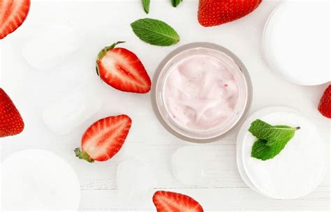 Strawberry Face Mask Recipes You Have To Try