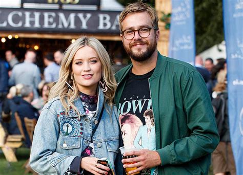 A Complete Timeline Of Laura Whitmore And Iain Stirlings Relationship
