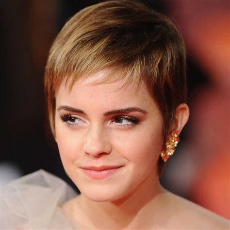 15 Popular Short Haircuts For Thin Hair Short Hairstyle Trends