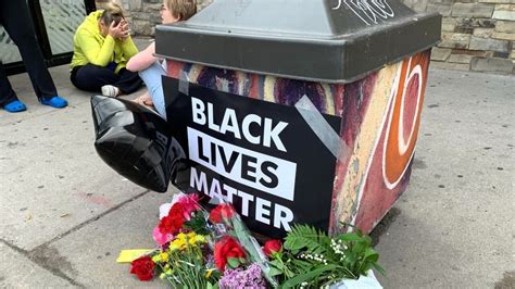 4 Minneapolis Officers Fired In Death Of Black Man After Video Shows