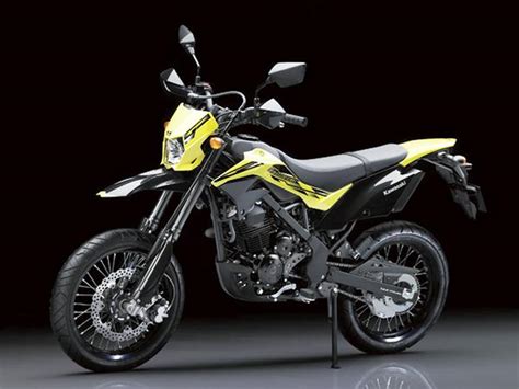 Modified version of the klx250sf. バイク「D-tracker 150」がモデルチェンジ、250もこんなデザインになる？ | カスタムライフ