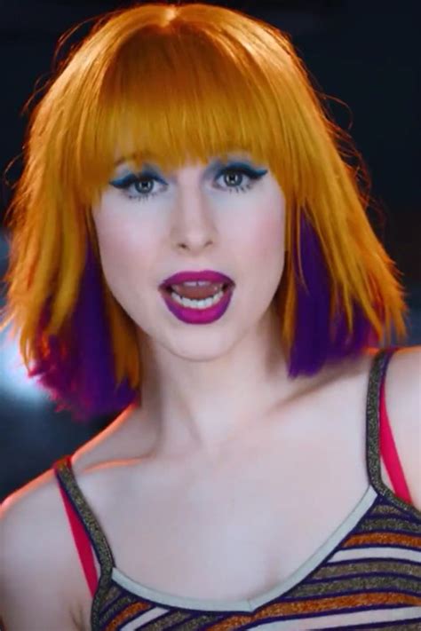 Hayley Williams Hairstyles And Hair Colors Steal Her Style