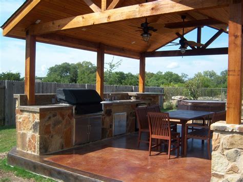 Let's face it, there are times when the sun is just too much for. Patio Covers | Western red cedar | Austin Decks, Pergolas ...