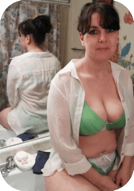 Cute Mature Busty Wife In And Out Of Sexy Bra And Toobusyliving