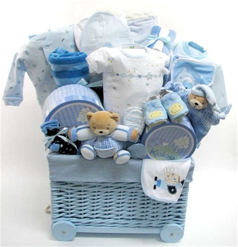 If you're buying a baby shower gift for a second child, keep in mind that the parents might already have so it is comfortable, easy to clean, unisex and versatile making it a great baby shower gift both for the. Homemade Baby Shower Gifts Ideas: unique gifts to children ...