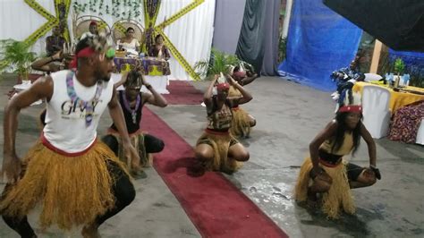 La Danse Traditionnelle Luba En République Démocratique Du Congo Balaie Traditionnelle Youtube