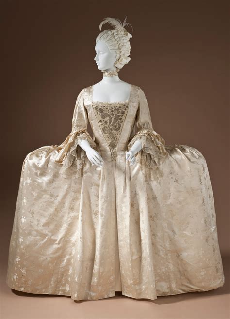 Ausstellung Fashioning Fashion Europäische Moden 1700 1915 Patin