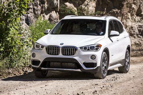 Two moderate overlap frontal tests were conducted, one by the institute and the other by bmw as part of frontal crash test verification. IIHS Awards New BMW X1 With A Top Safety Pick+ | Carscoops